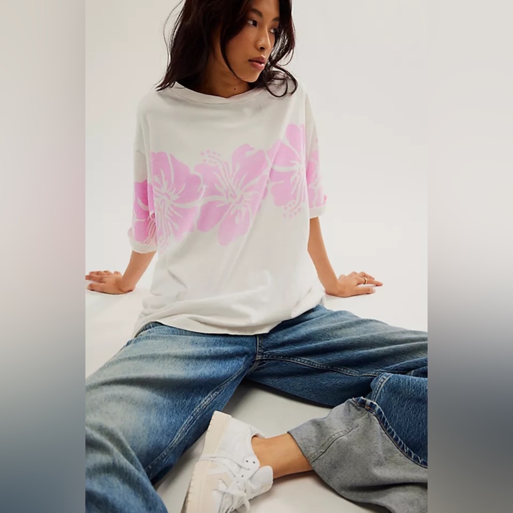 The Bureau Hibiscus Tee